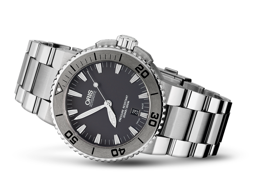 Aquis Date - 01 733 7653 4153-07 8 26 01PEB | Oris